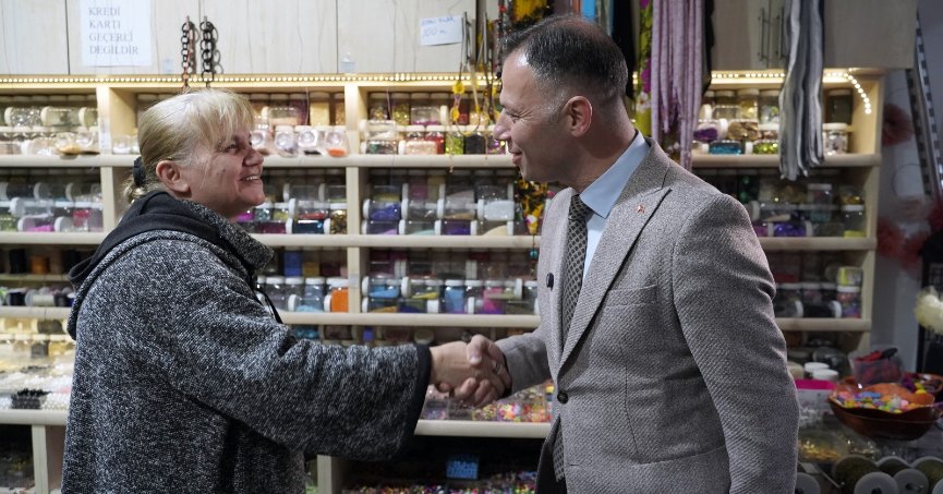 Yılmaz’dan Gölcük’te esnaf ziyaretleri