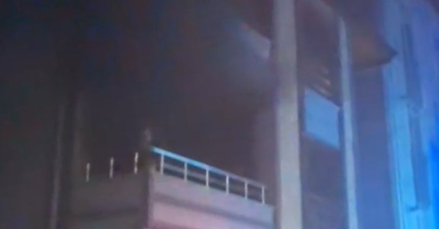 Ocakta unutulan yemek yangın çıkardı