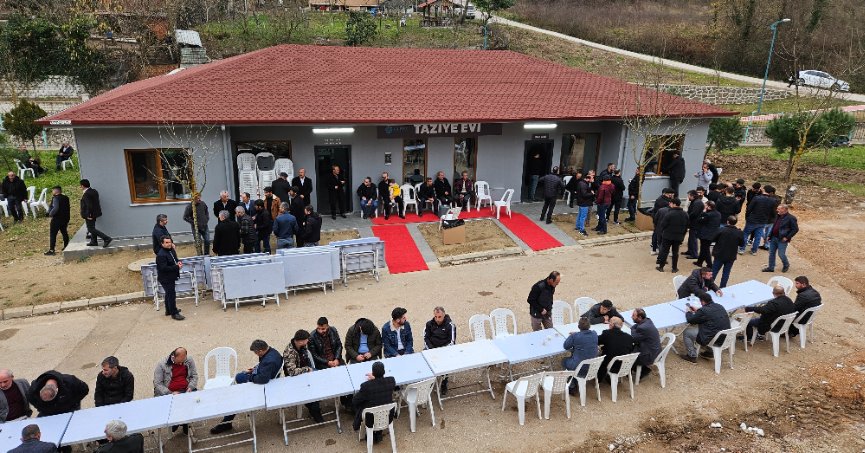 Başiskele’nin taziye evinde ilk taziye