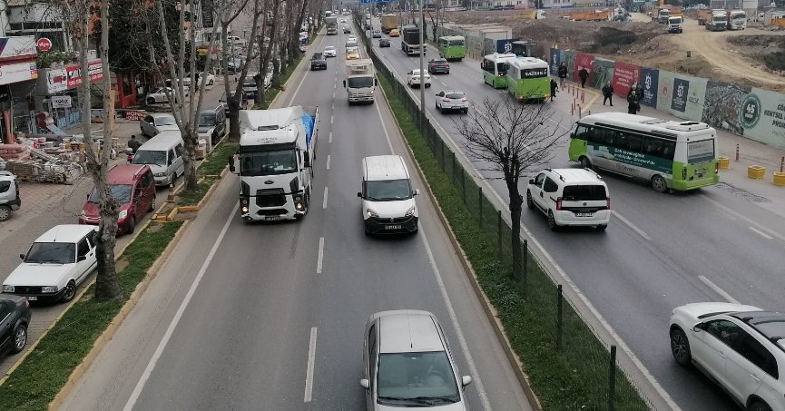 Yoğun trafiğin ele alınması isteniyor