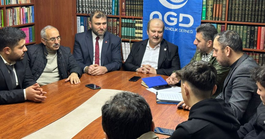 Özçelik’ten AGD Gölcük’e ziyaret
