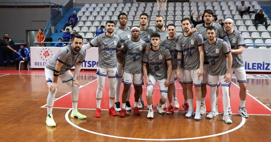 Kağıtspor kazandı