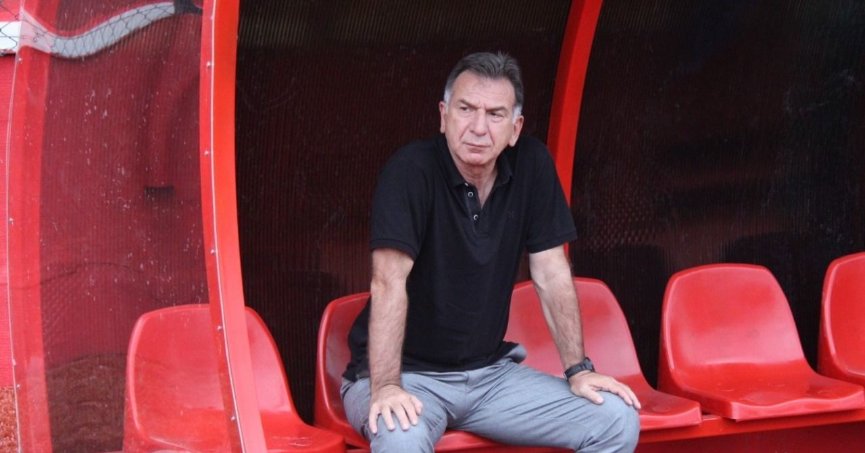 Sofuoğlu gitti Gülleri geldi