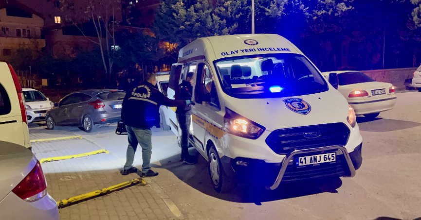 Kanalizasyon sorunundan çıkan kavgada 4 yaralı