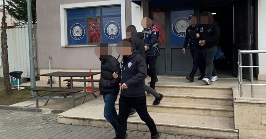 Motosiklet hırsızları yakalandı