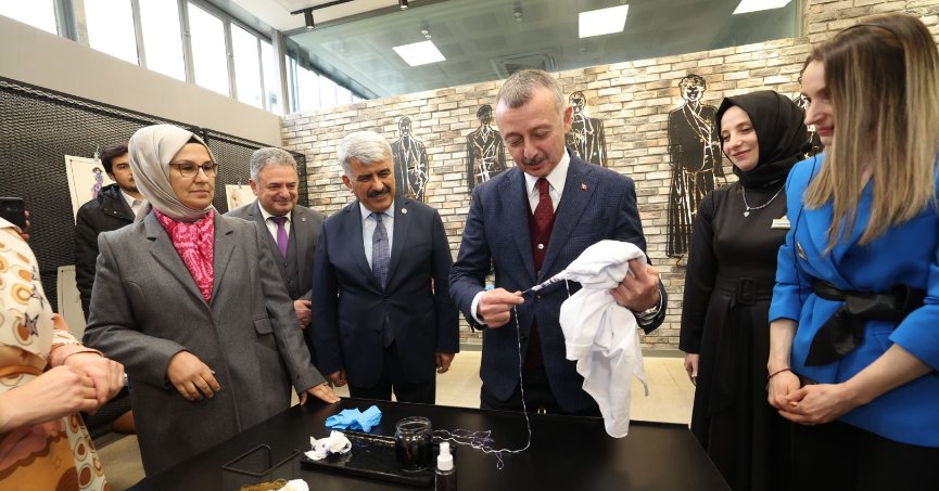 Sanat İhtisas Merkezi hizmete girdi