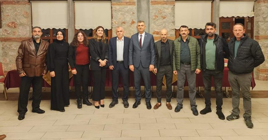 Sezer, berber ve kuaförlerle buluştu