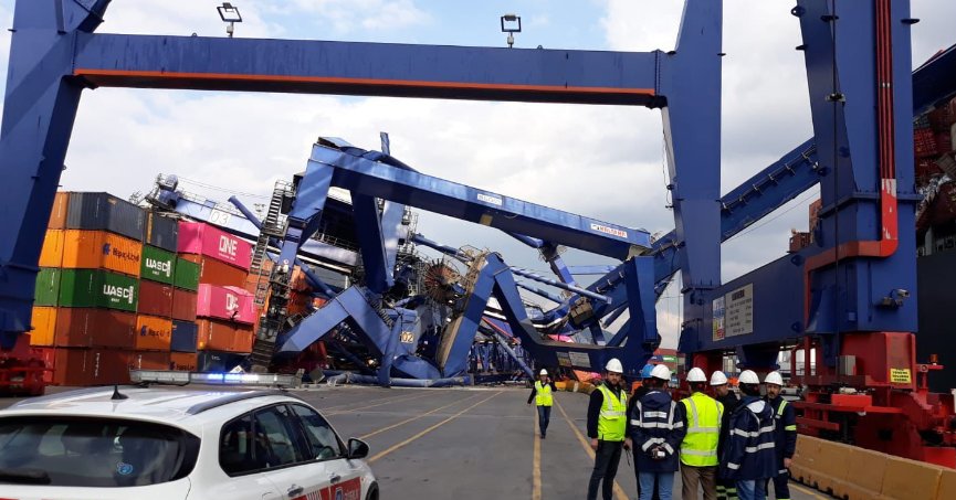 Limanda vinçlerin devrilmesine ilişkin açıklama