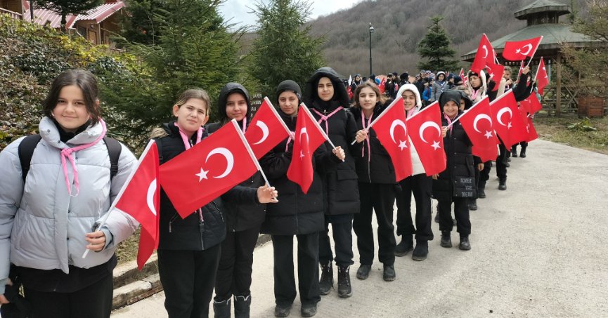 Gençler Çanakkale ruhunu kampta yaşadı