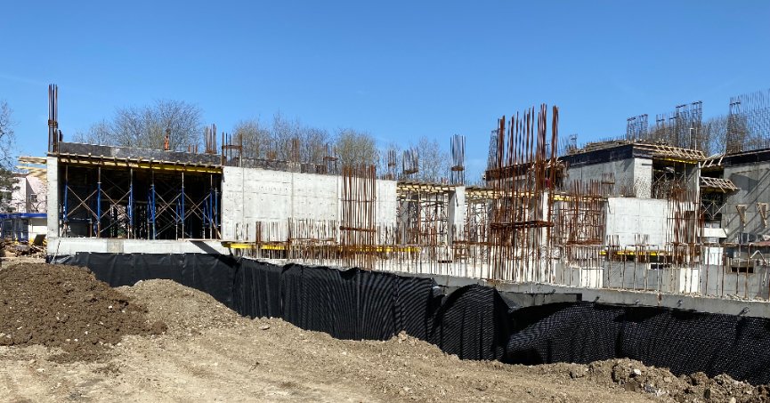 Hükümet konağında çalışmalar sürüyor