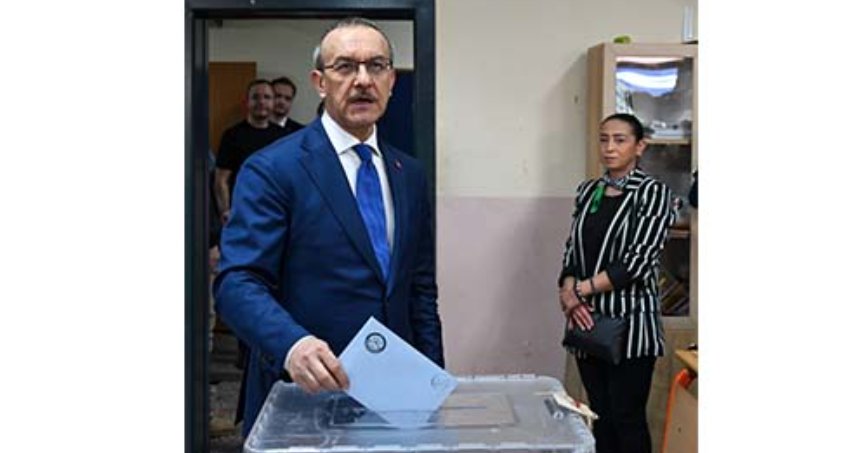 Vali Yavuz oyunu kullandı