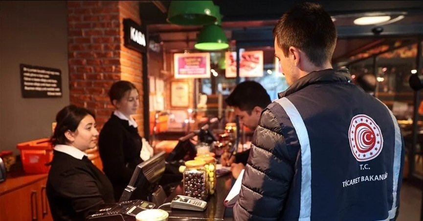 Restoran ve kafelerde alınan servis ücretleri denetleniyor