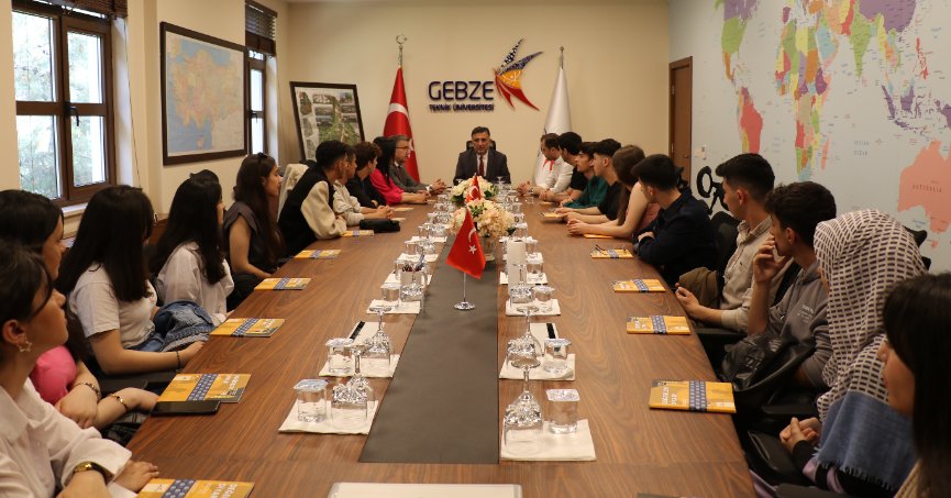 GTÜ’den Hakkari’ye ‘Gönül Köprüsü’