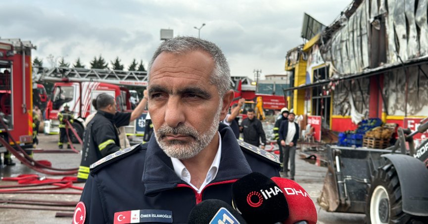 ‘Yangında 1250 metrekare kapalı alan zarar gördü’