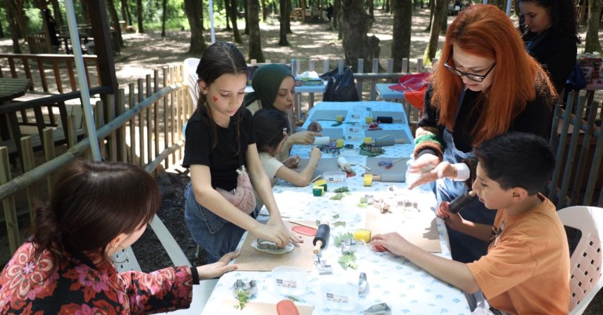 23 Nisan coşkusu Ormanya’da başladı