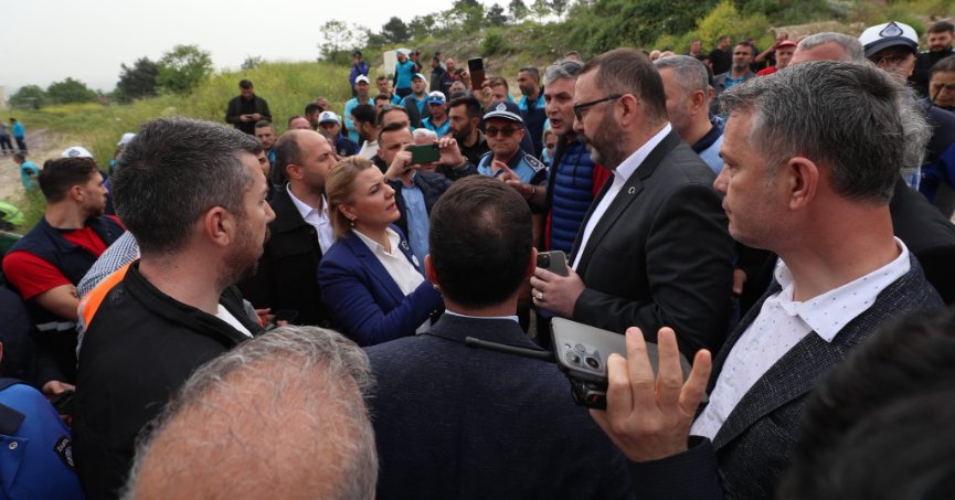 İki belediyenin çalışanları birbirine girdi