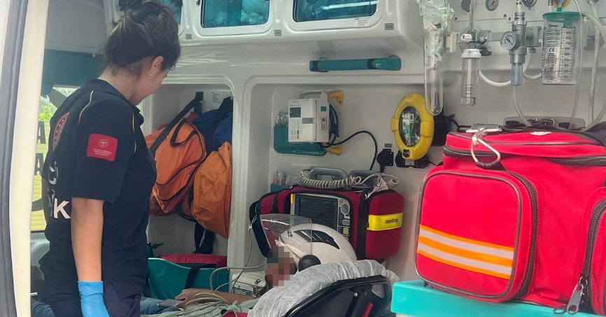 Panelvanın çarptığı motosikletin sürücüsü yaralandı