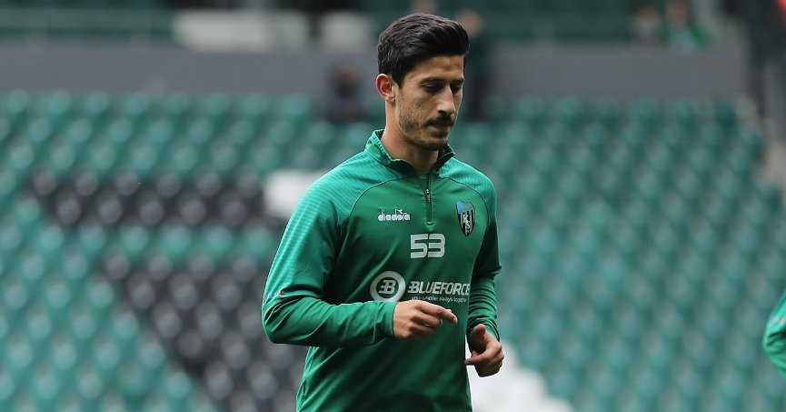 5 futbolcu ceza sınırında