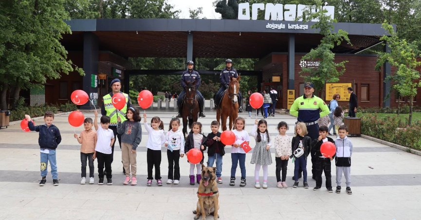Jandarmadan trafik haftası etkinlikleri