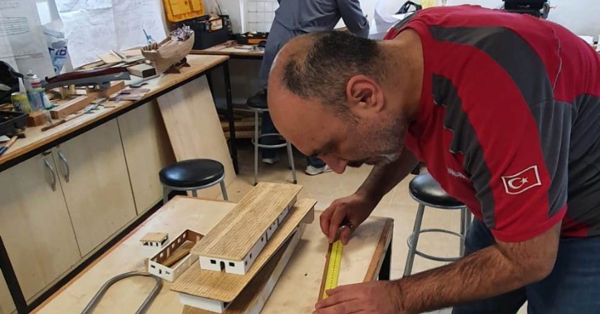 Model gemilerde yapımlar sürüyor