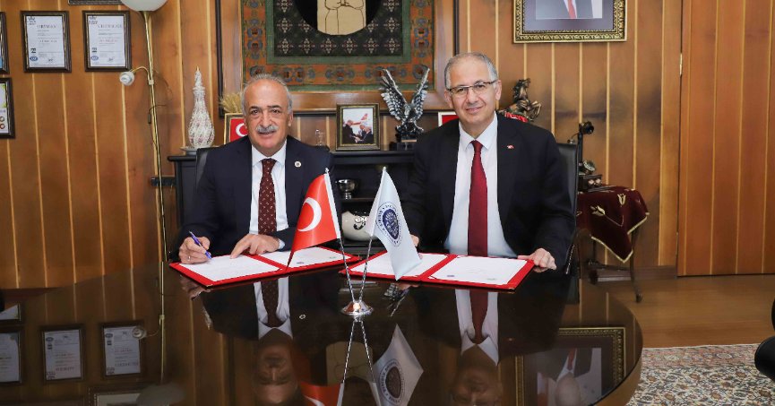 Kocaeli Üniversitesi ile Atatürk Üniversitesi işbirliği yapacak