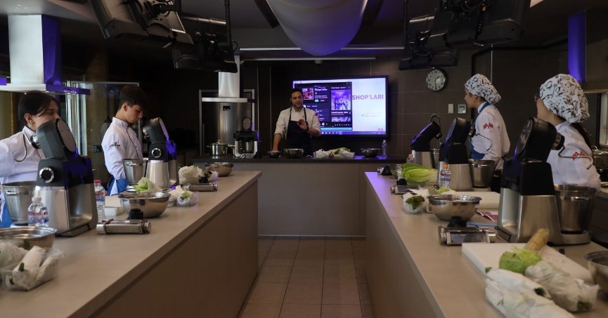 Gastro Gençler, İstanbul’da akademik eğitim aldı