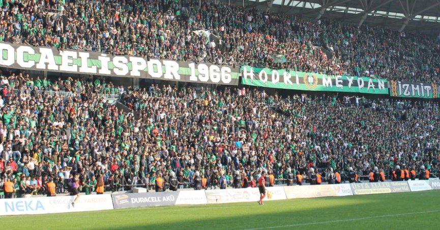 Tribünler paket olacak