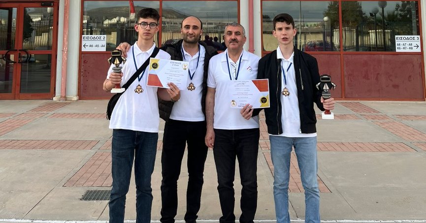 Gölcük’e yarışmada iki önemli derece