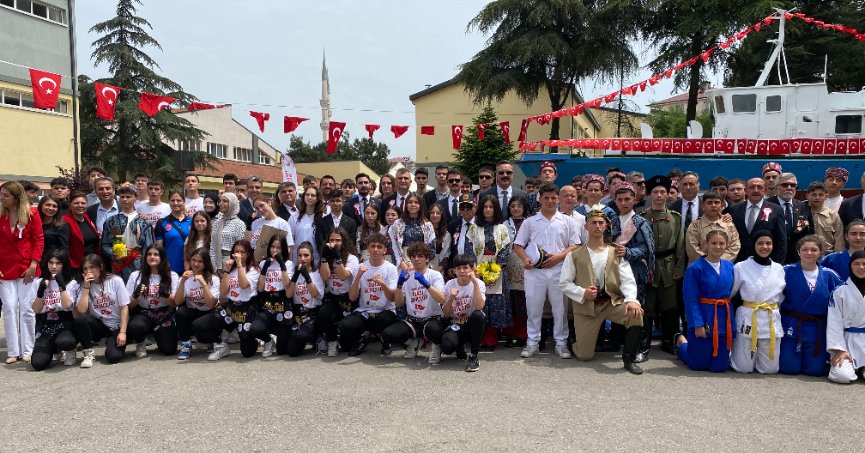 Gölcük’te 19 Mayıs coşkusu