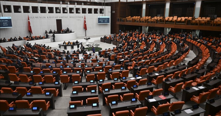 Fahiş fiyat ve stokçulukla mücadele için 7 madde daha kabul edildi