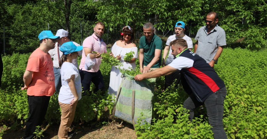 Özel çocuklar doğayla iç içe