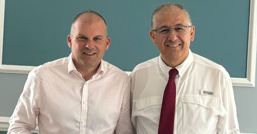 Rektör Cantürk’ten İngiltere temasları