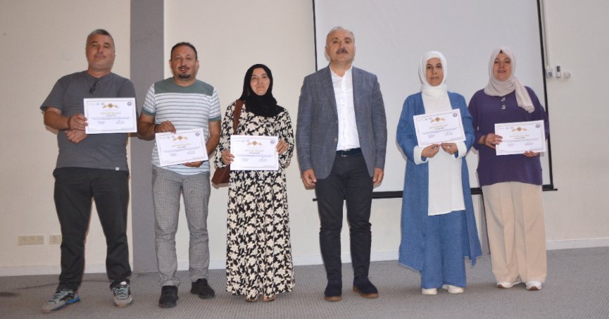 Öğretmenlere “Akran Arabuluculuğu” eğitimi