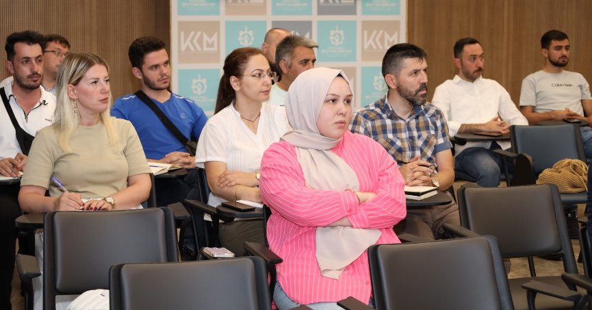 Bütçe sorumlusu personele eğitim