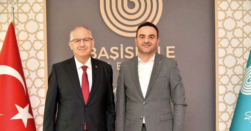 Cantürk’ten Özlü’ye hayırlı olsun ziyareti   