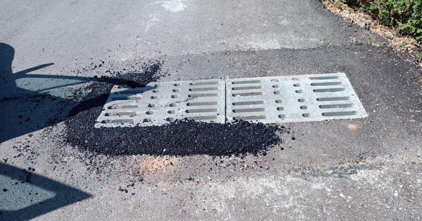 Mazgal ve kaldırımlarda düzenlemeler yapıldı   