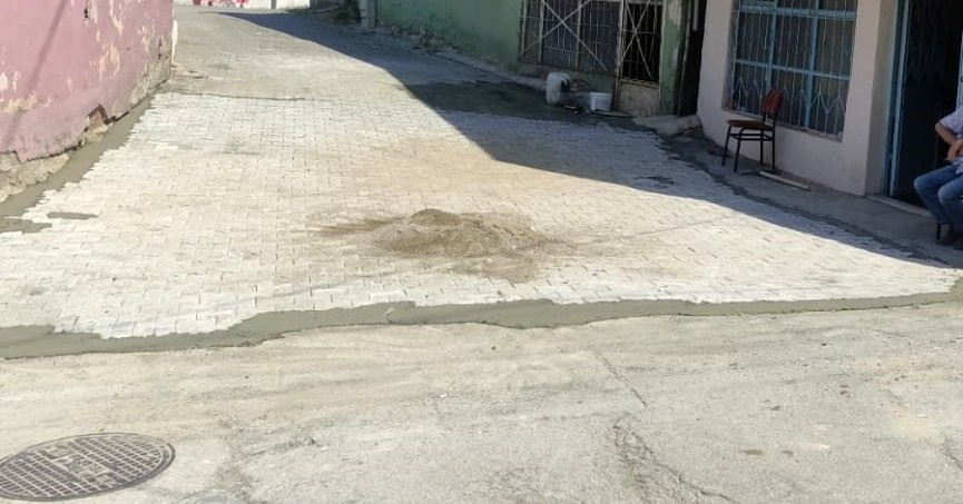 Hamidiye’de parke taşlı yollara bakım yapıldı