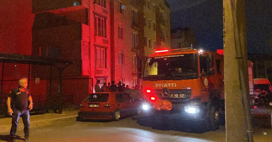 Balkonda çıkan yangın korkuttu