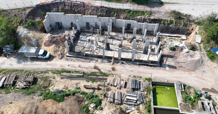 Sakatathane’de temel betonu atıldı