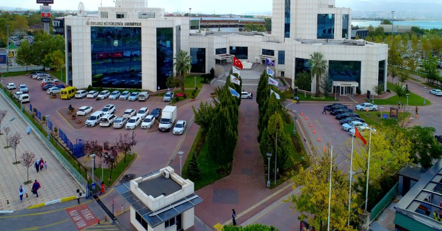 Büyükşehir Belediyesi’nde görev değişimi