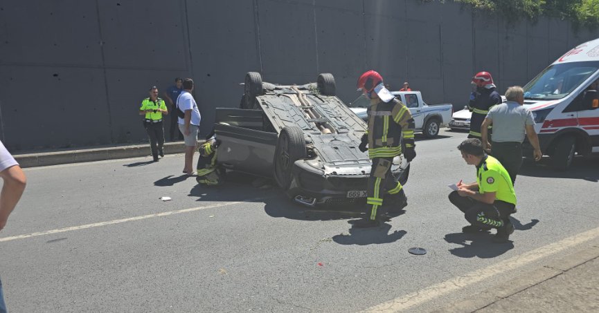 Otomobil 6 metreden D-130 Karayolu'na uçtu