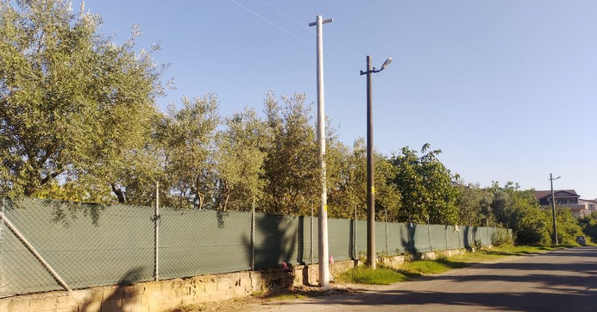 Eski elektrik direkleri yenileriyle değiştirildi