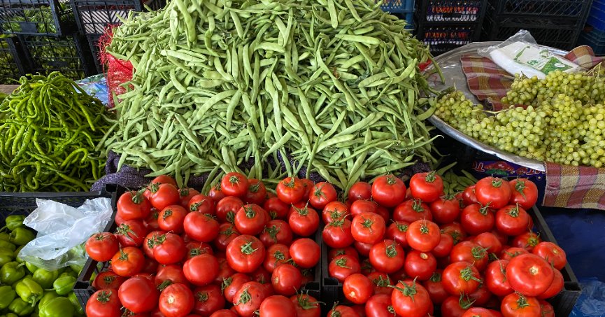 Yeşil fasulye ve domatese ilgi arttı