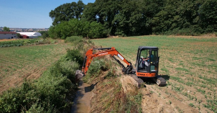 Sulama kanallarında hummalı temizlik