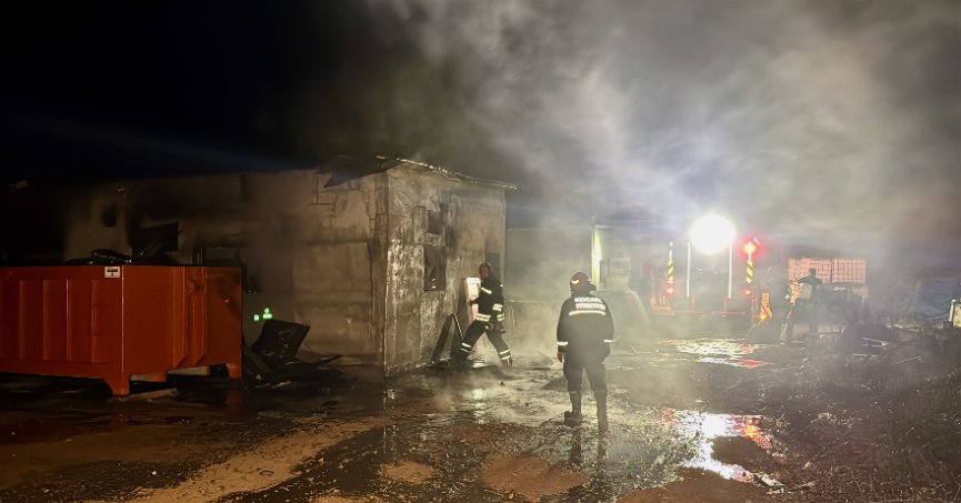 Mermerit tezgah atölyesinde korkutan yangın