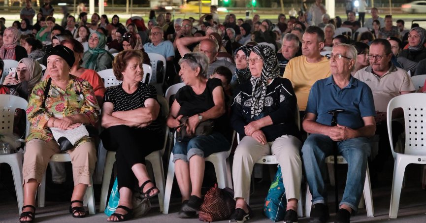 Sinema keyfi ‘Bizim Aile’ ile devam etti