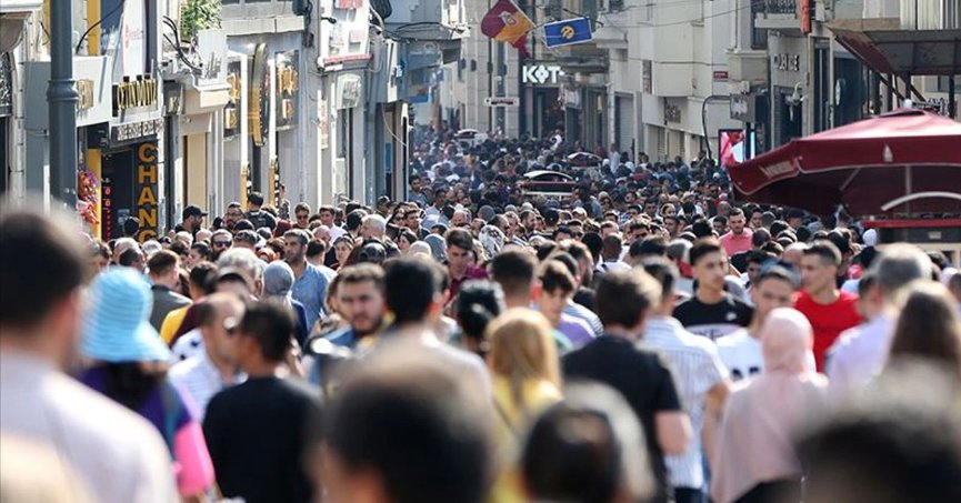 Türkiye’nin nüfusu 85 milyon 824 bini geçti