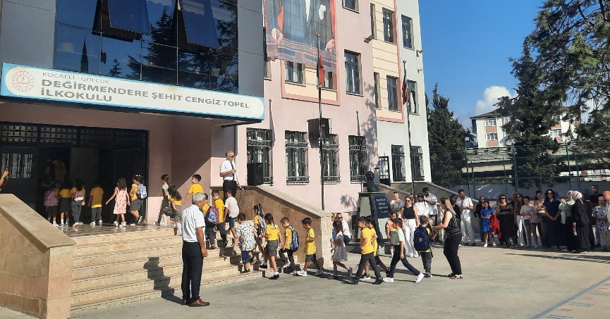 Okullarda uyum eğitimi başladı