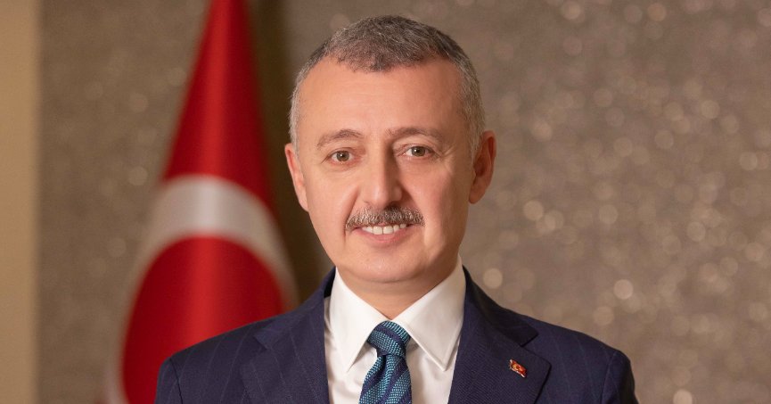 ‘Ülkenin en güçlü umudu sizsiniz’