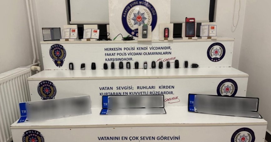 Oto hırsızlığında akıl almaz yöntem